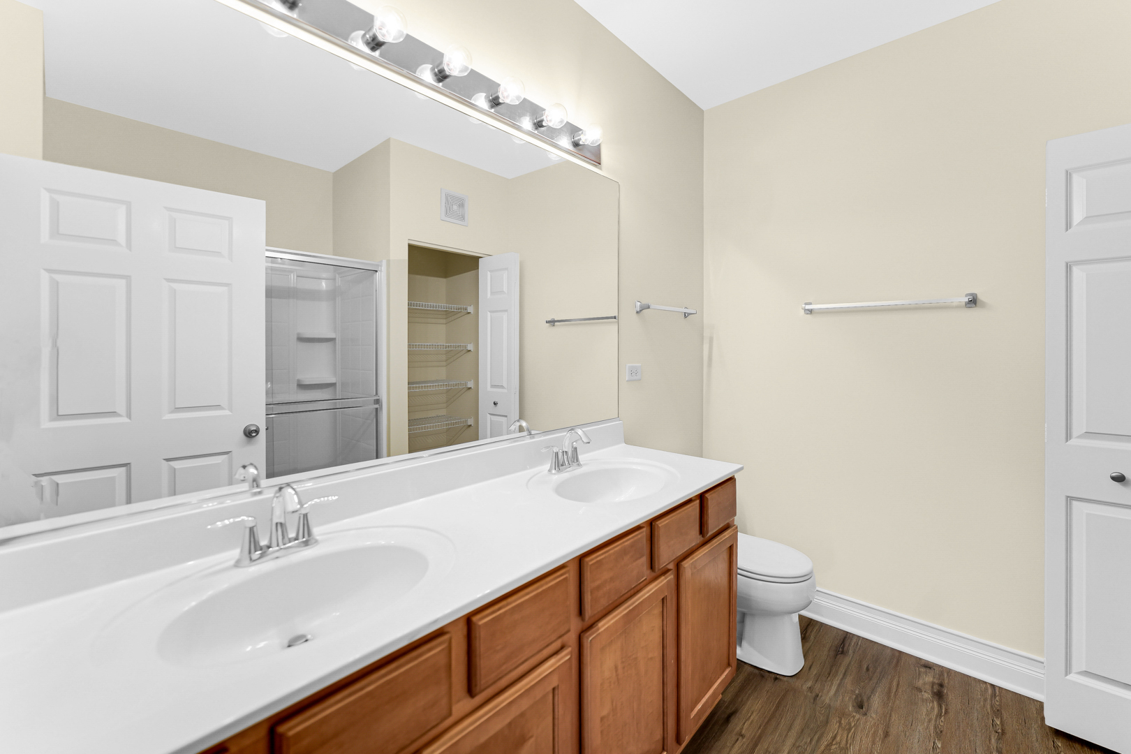 10201 Camden Lane #A, Bridgeview, IL 60455