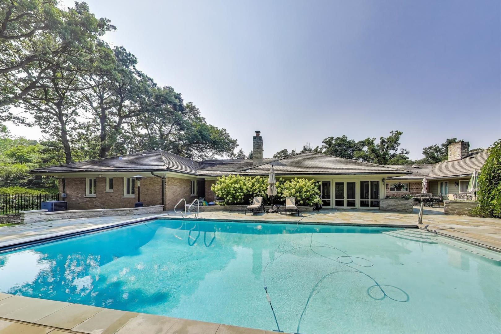 6500 Shady Lane, Burr Ridge, IL 60527