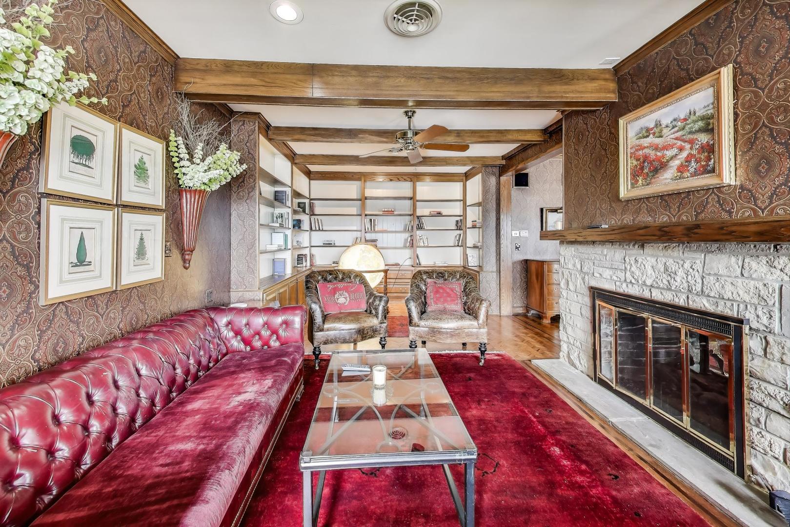 6500 Shady Lane, Burr Ridge, IL 60527