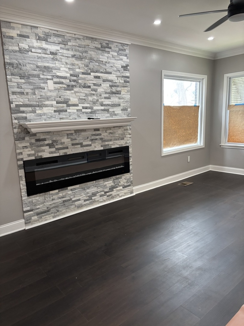 10215 S Emerald Avenue, Chicago, IL 60628