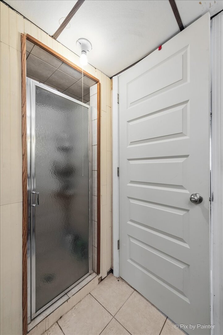 1182 Concord Drive, Elgin, IL 60120