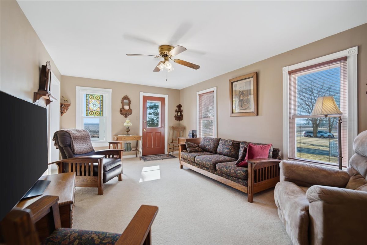 2411 Goldberg Road, Bloomington, IL 61705