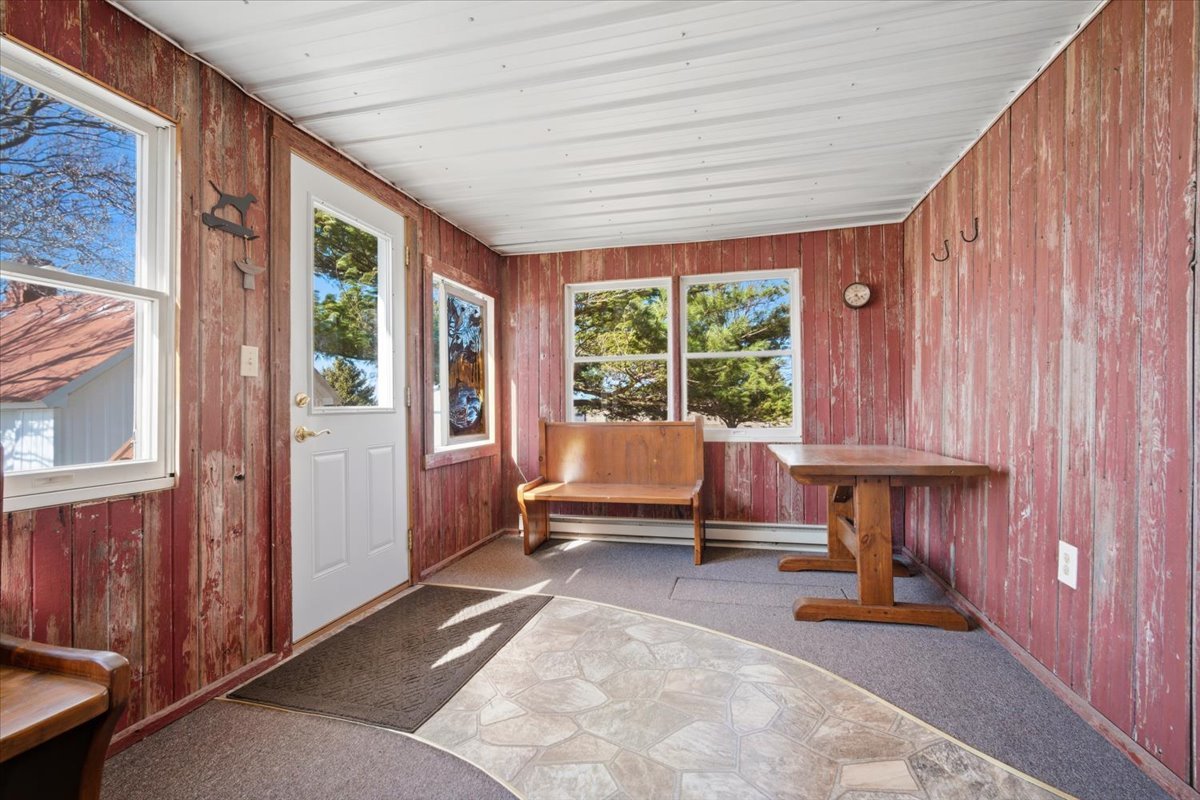 2411 Goldberg Road, Bloomington, IL 61705