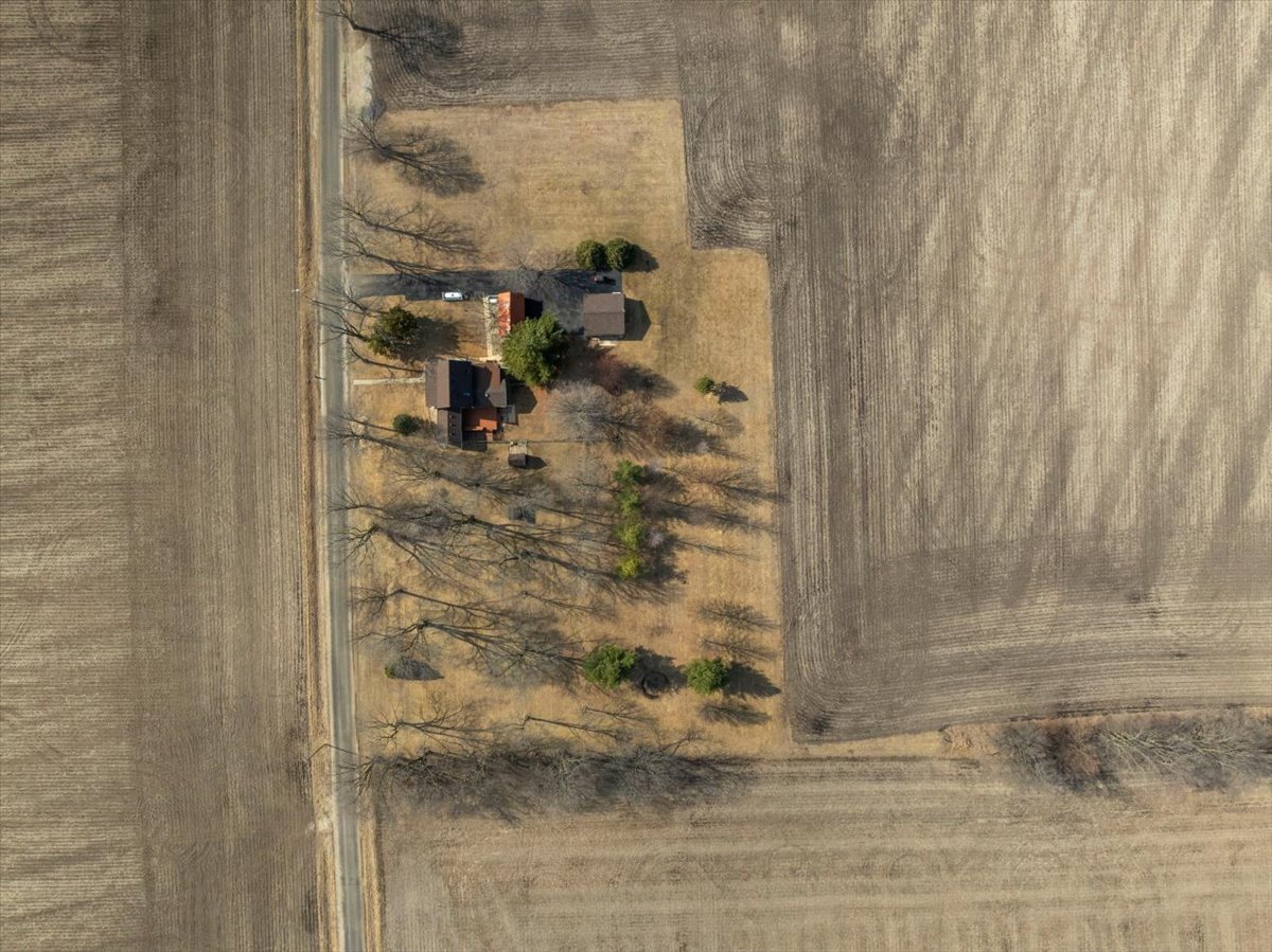 2411 Goldberg Road, Bloomington, IL 61705