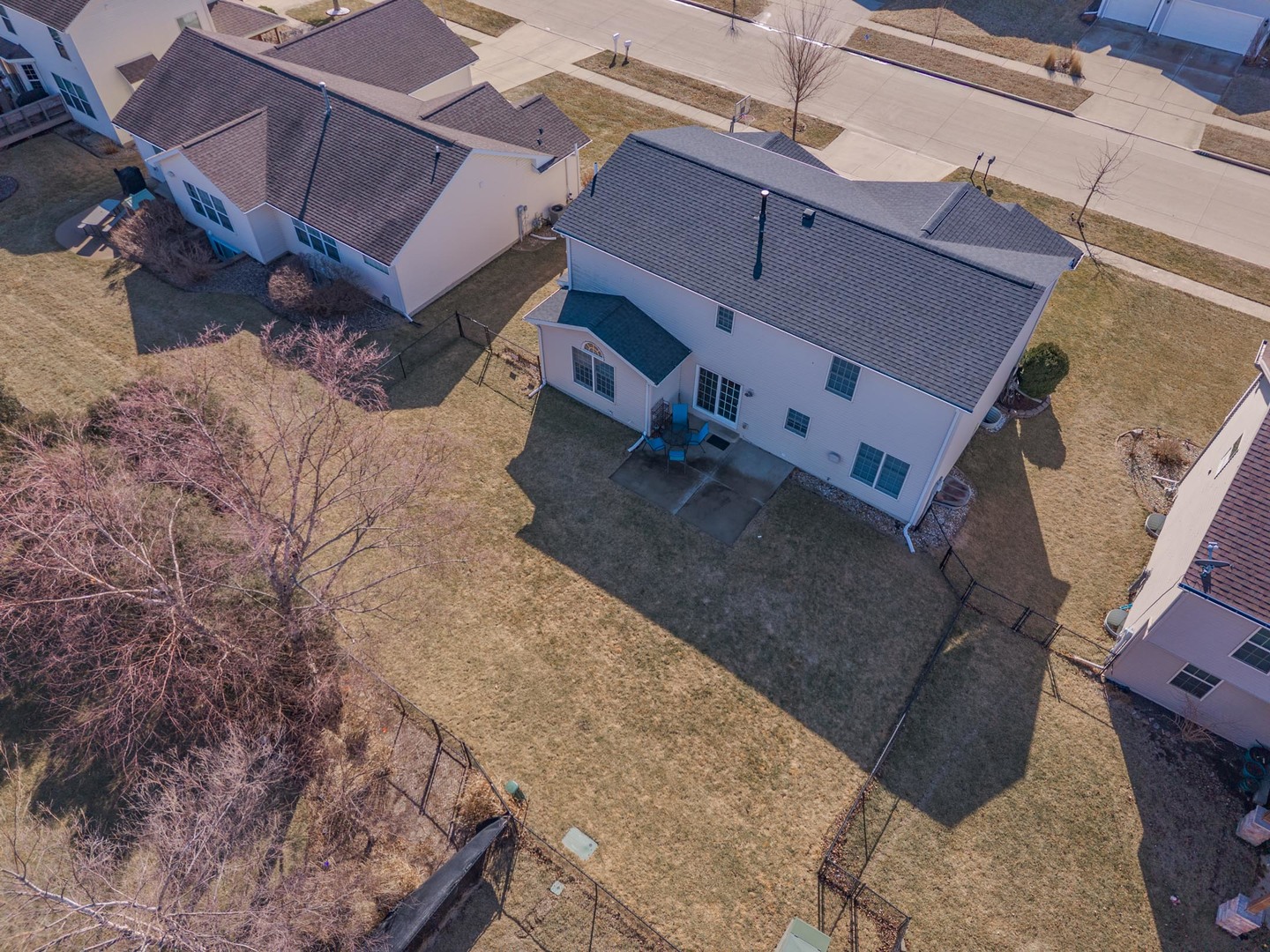 2884 Three Eagles Street, Normal, IL 61761