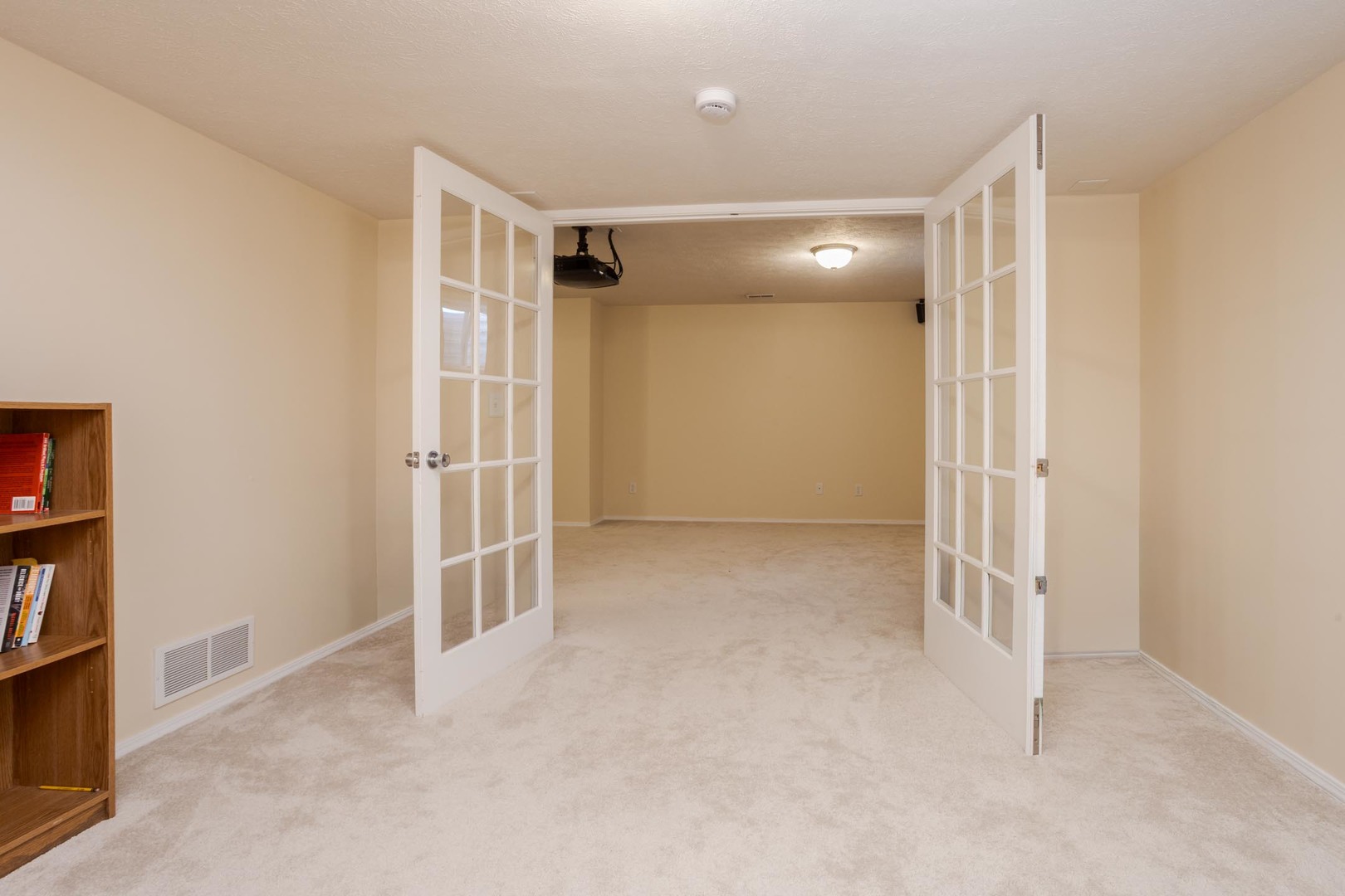 2884 Three Eagles Street, Normal, IL 61761