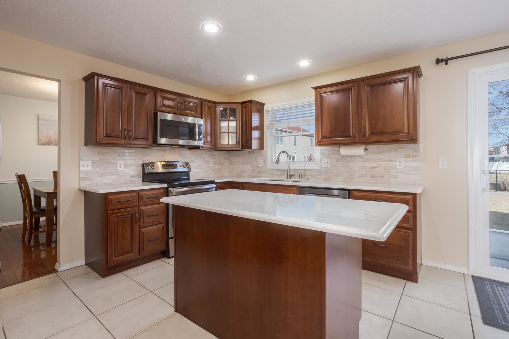 2884 Three Eagles Street, Normal, IL 61761