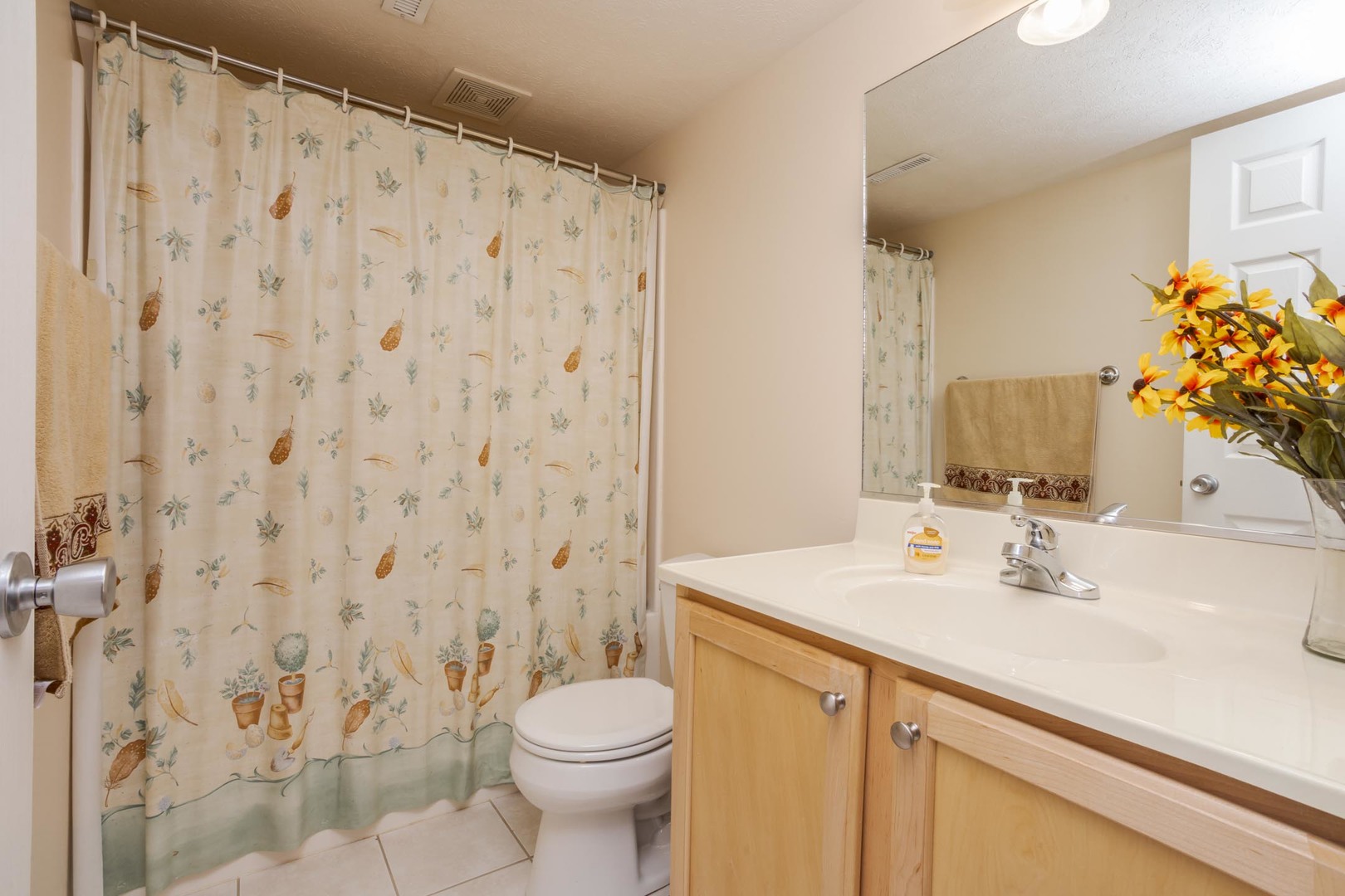 2884 Three Eagles Street, Normal, IL 61761