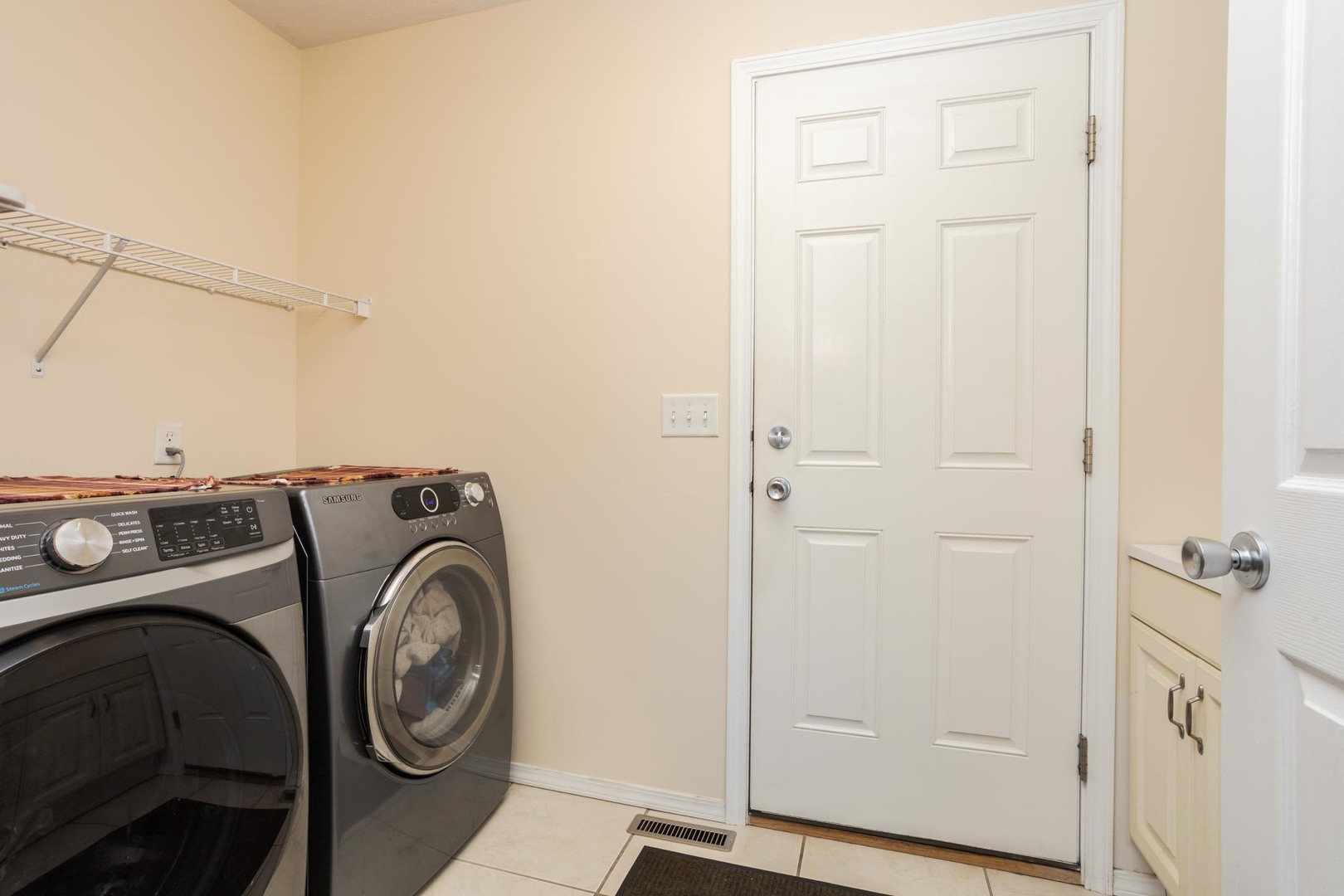 2884 Three Eagles Street, Normal, IL 61761