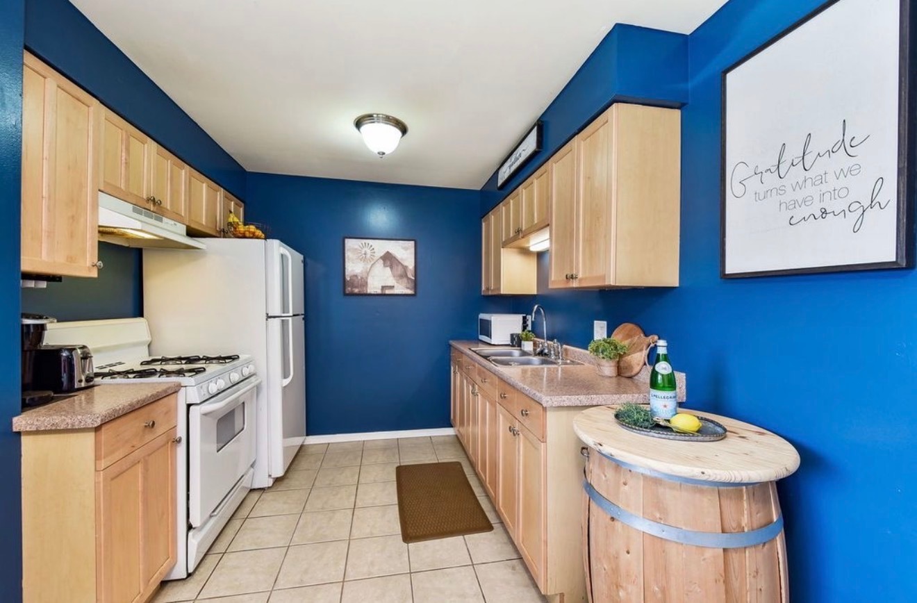 1342 S 14th Street #A2, St. Charles, IL 60174