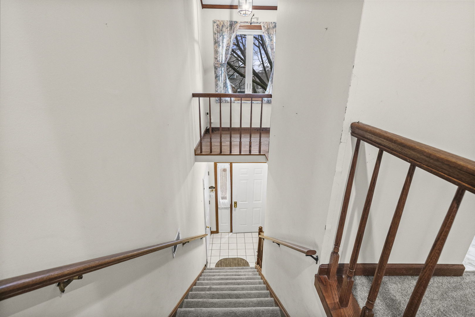 1525 Kendal Court, Arlington Heights, IL 60004