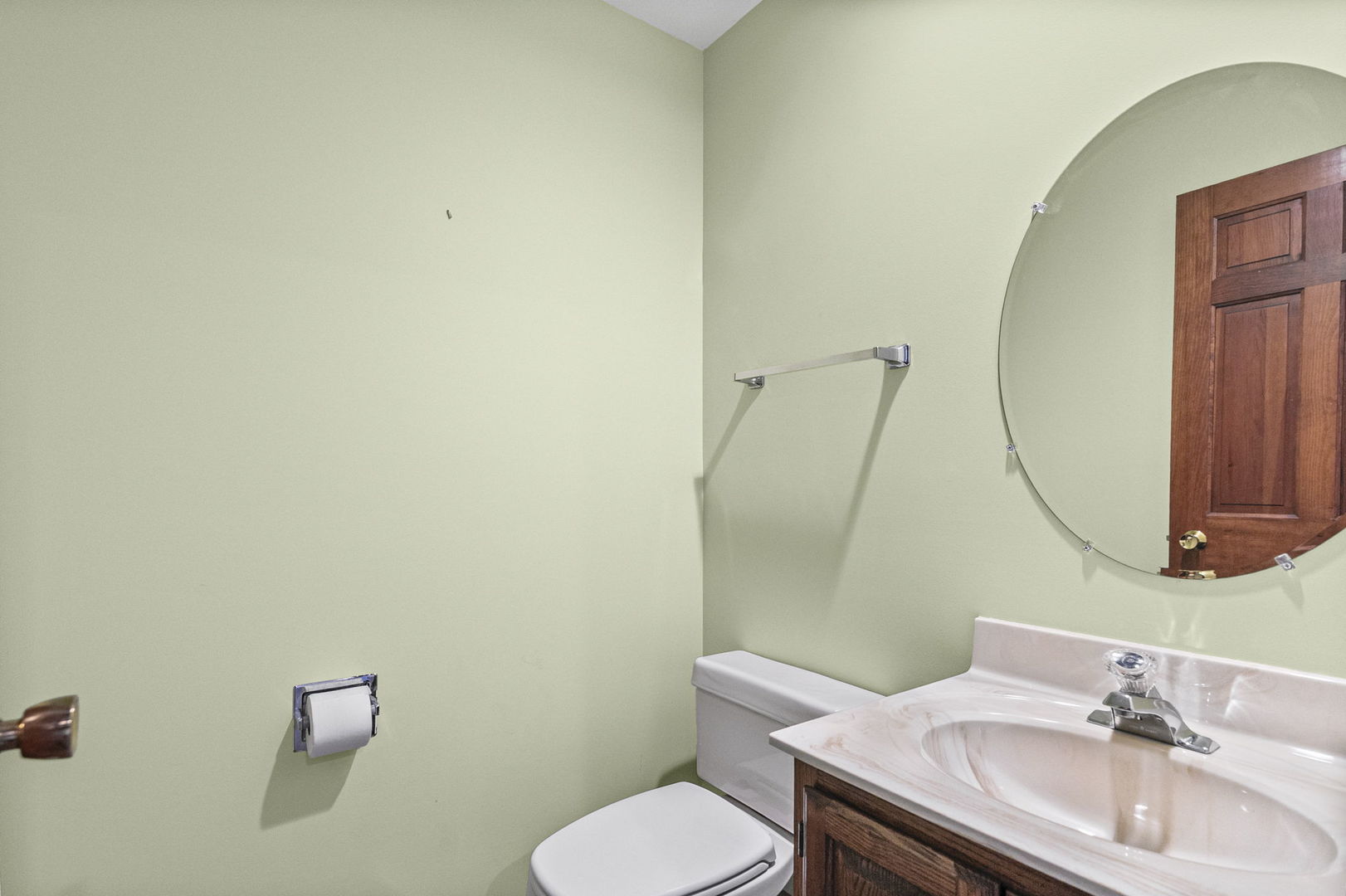 1525 Kendal Court, Arlington Heights, IL 60004