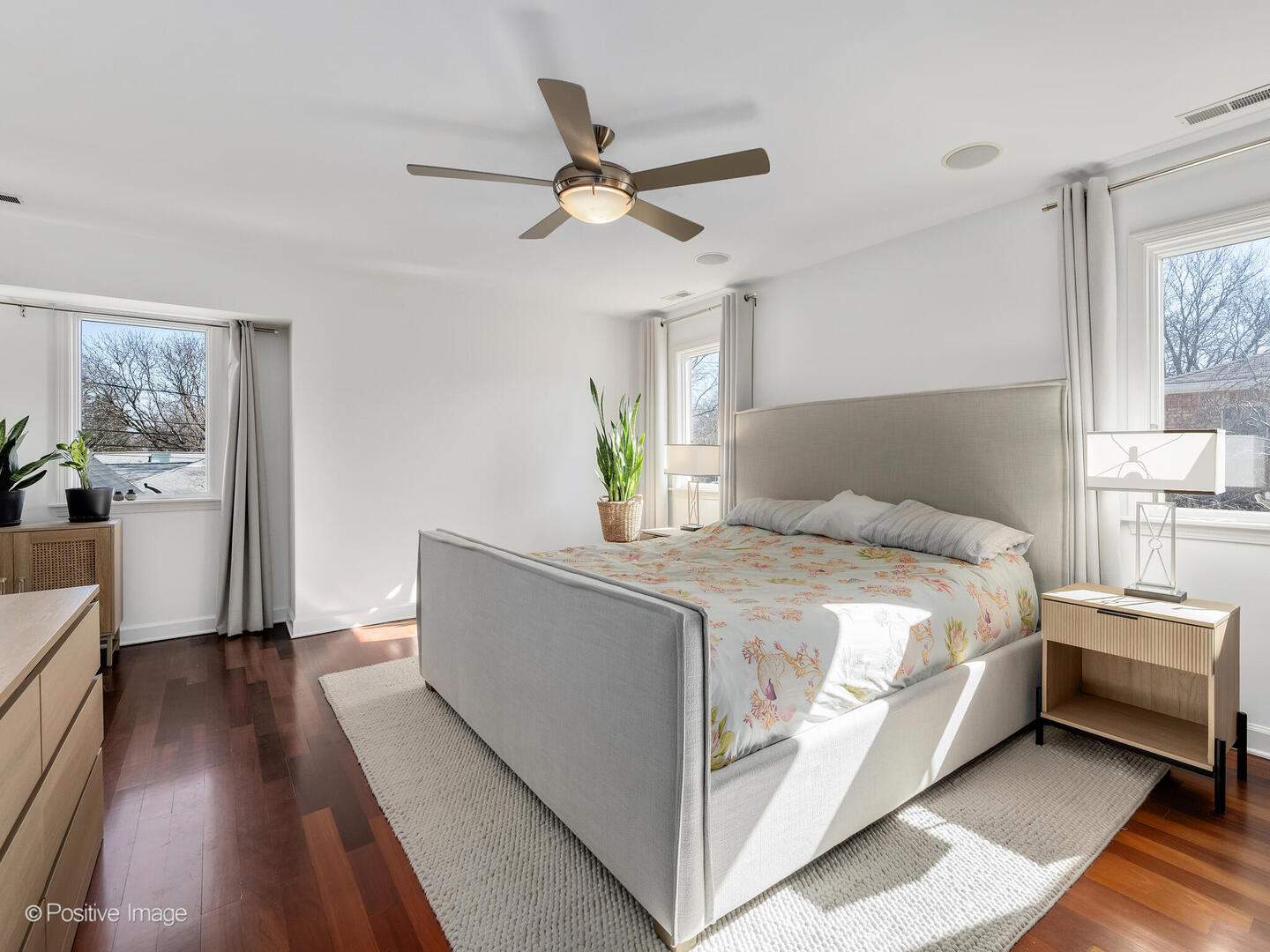 4049 Harvey Avenue, Western Springs, IL 60558