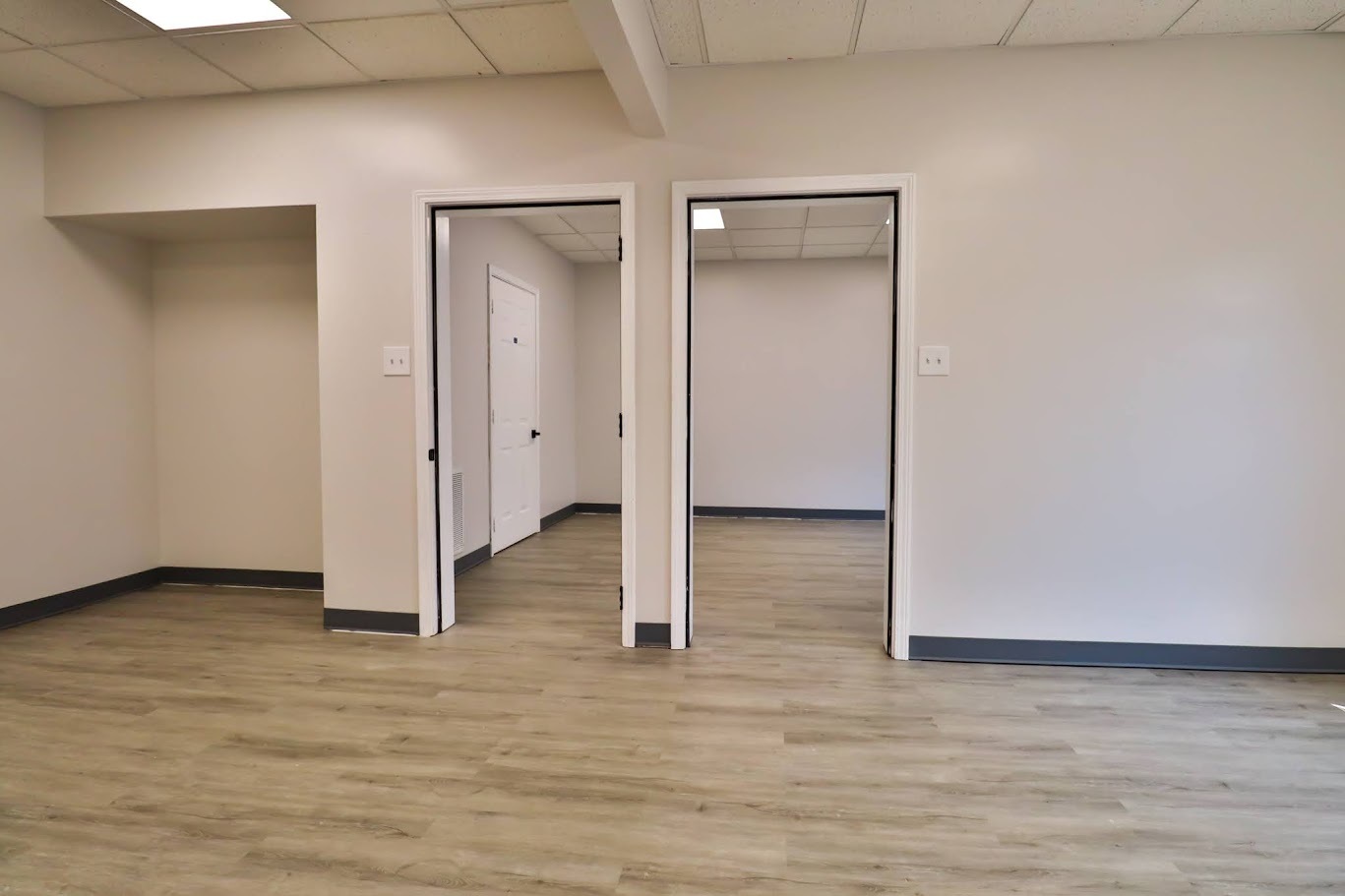 4701-4731 W Midlothian Turnpike, Crestwood, IL 60418