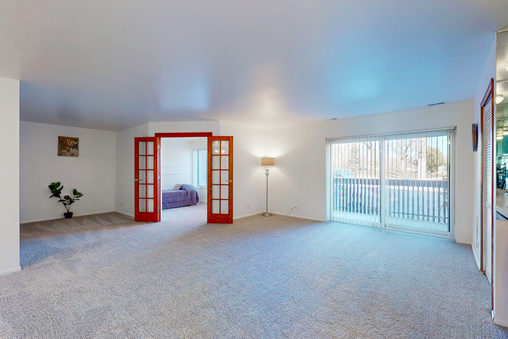 120 Lakeview Drive #110, Bloomingdale, IL 60108