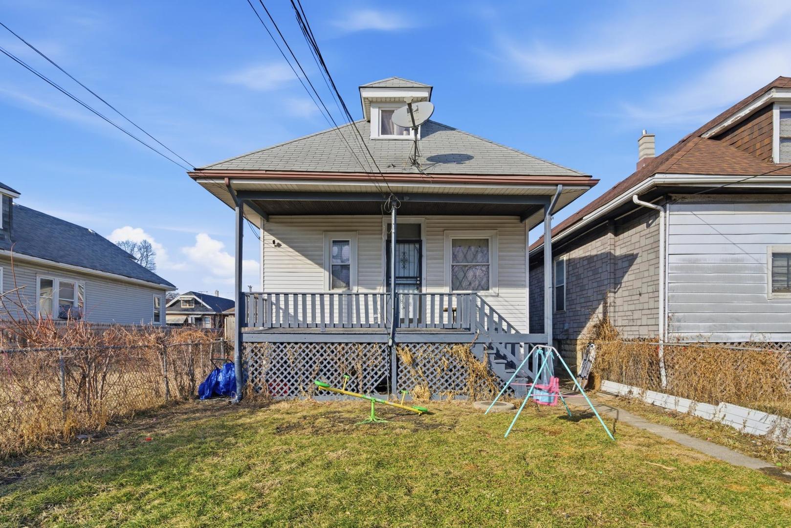 1409 W 71st Place, Chicago, IL 60636