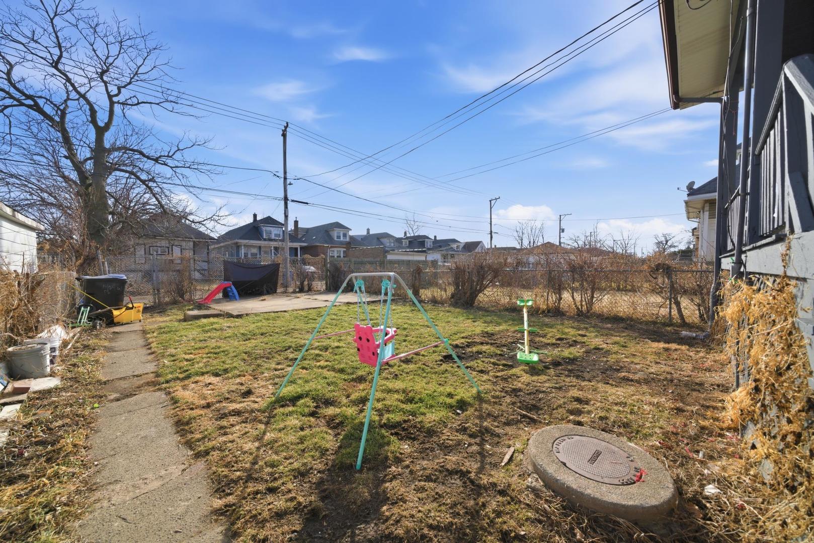 1409 W 71st Place, Chicago, IL 60636