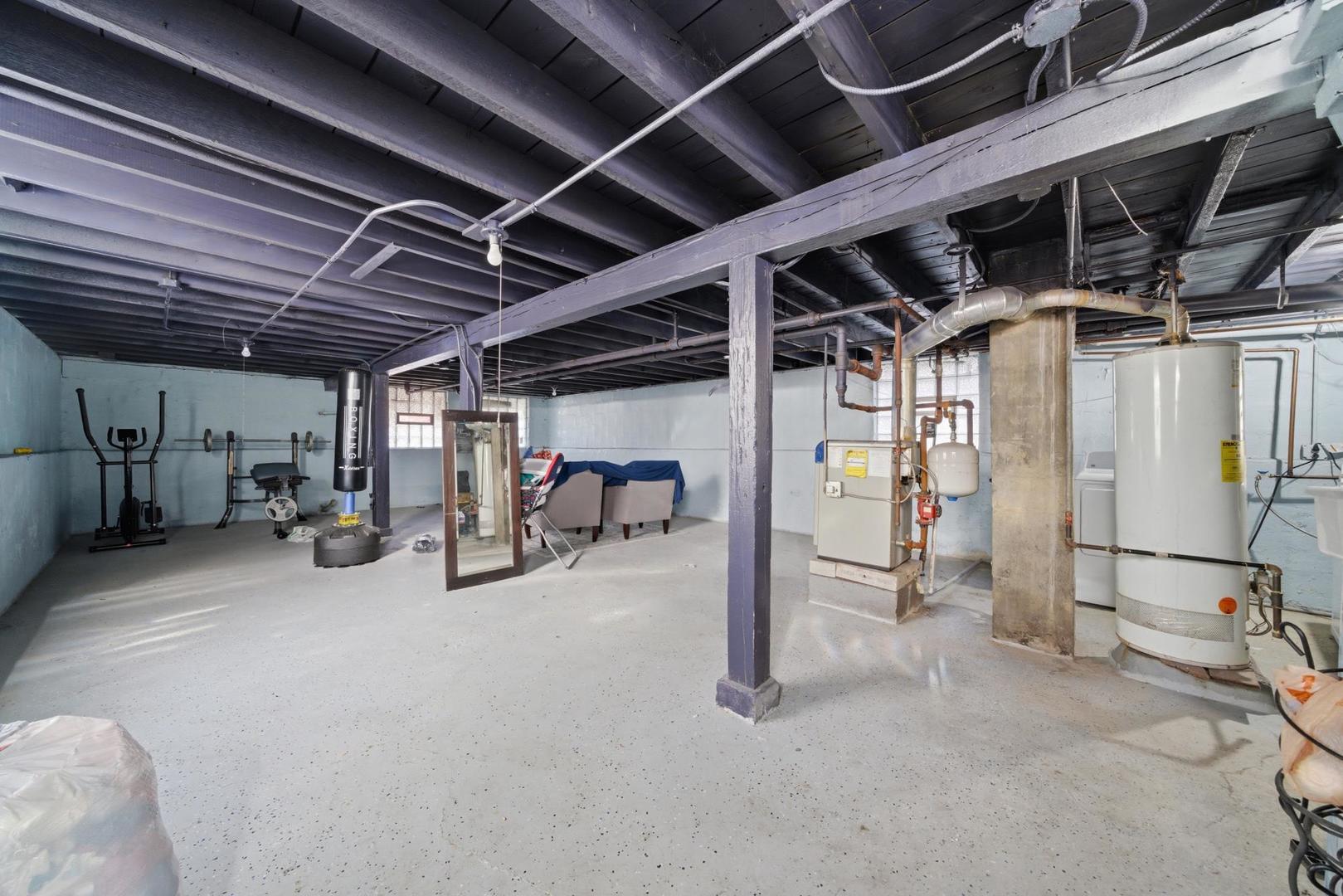 1409 W 71st Place, Chicago, IL 60636