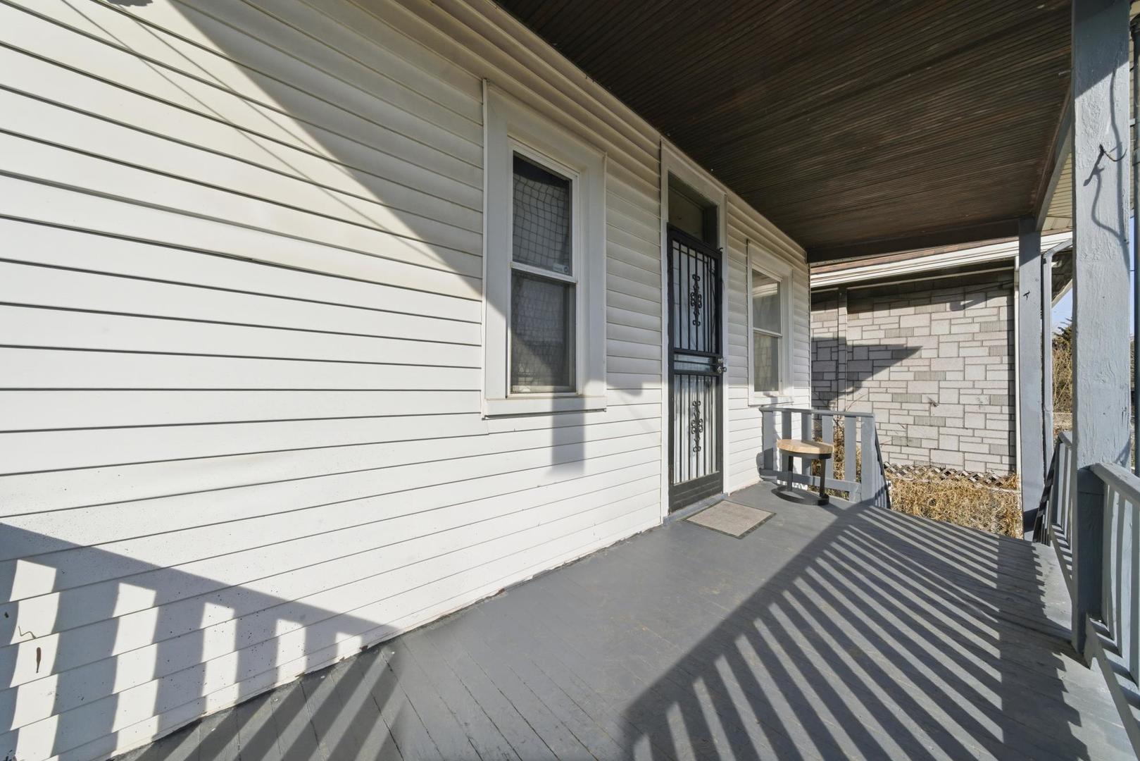 1409 W 71st Place, Chicago, IL 60636