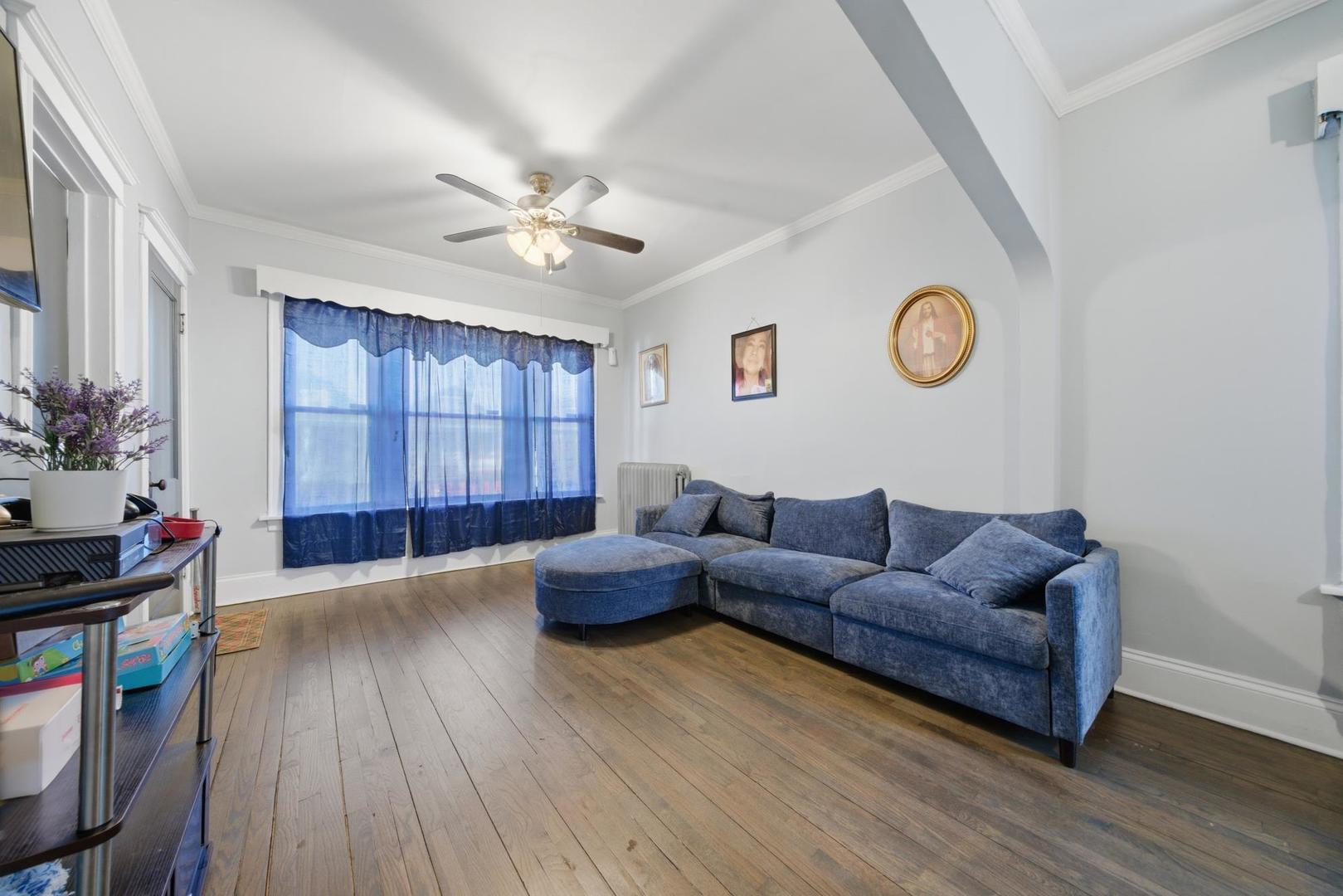 1409 W 71st Place, Chicago, IL 60636