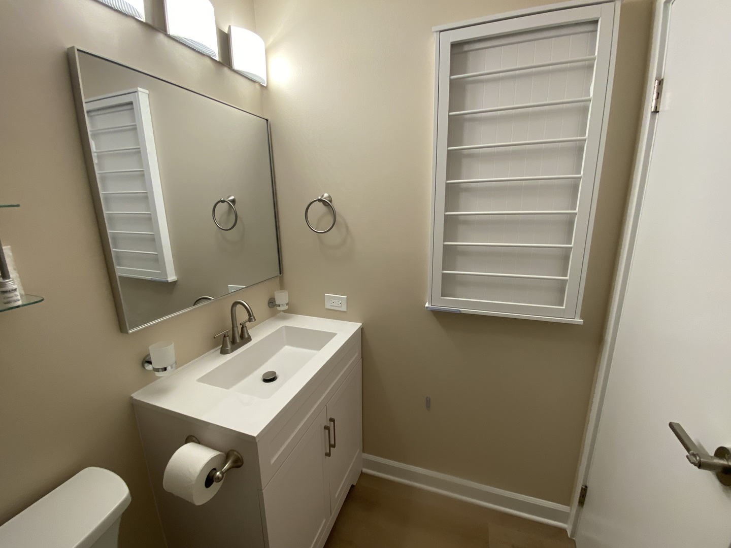 17 Parkside Court #7, Vernon Hills, IL 60061