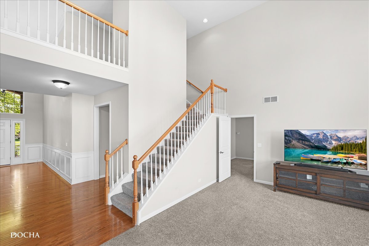 25004 W Prairie Grove Drive, Plainfield, IL 60585