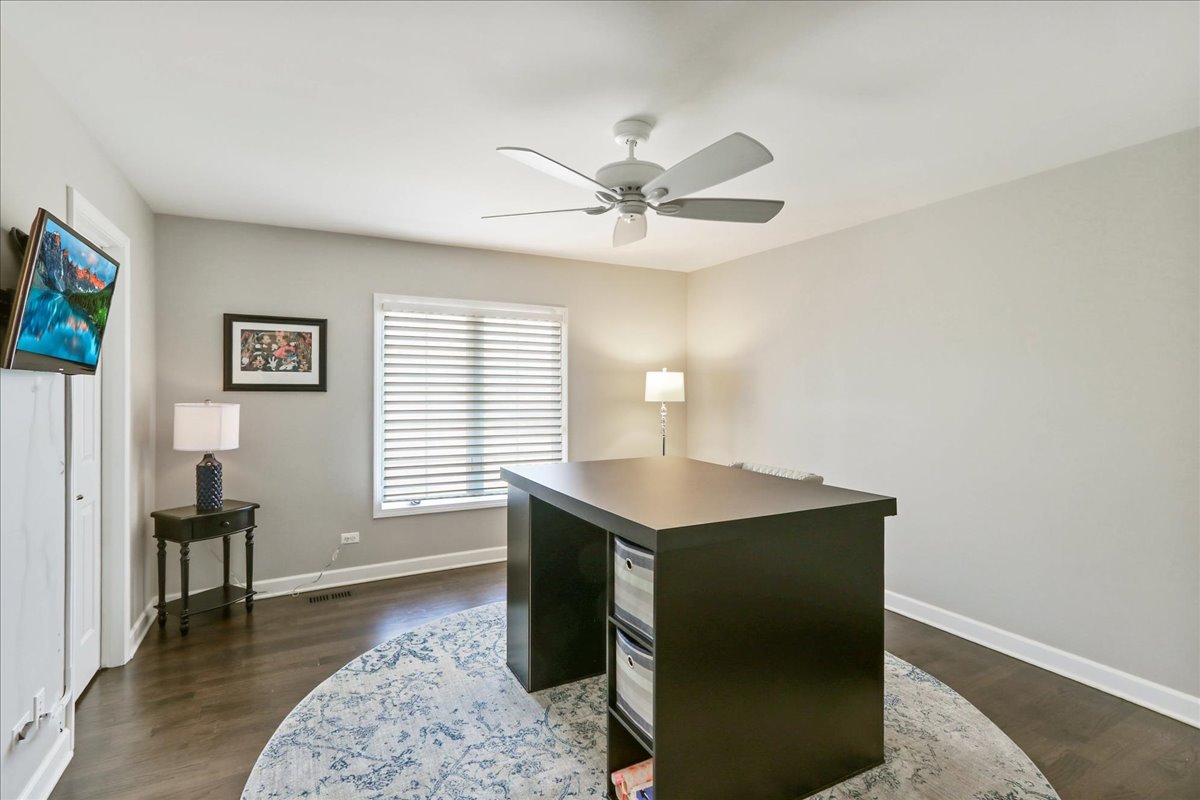 519 Litchfield Lane, Bartlett, IL 60103