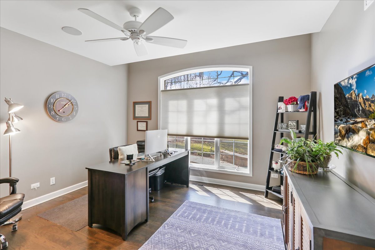 519 Litchfield Lane, Bartlett, IL 60103