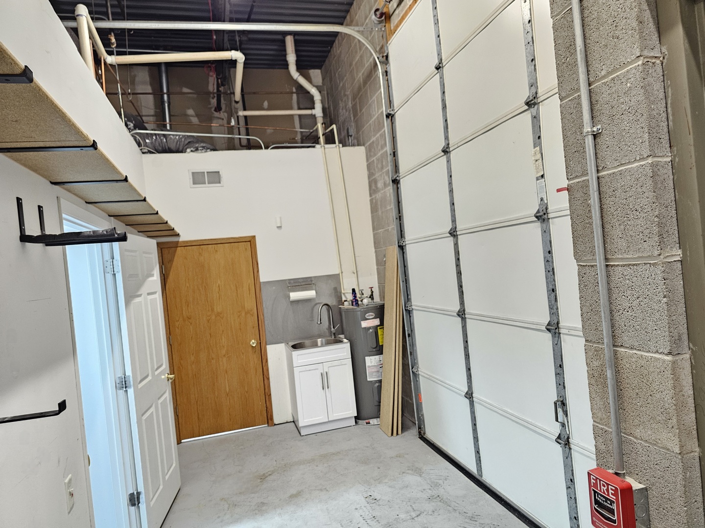 520 QUAIL HOLLOW Drive #500, Wheeling, IL 60090