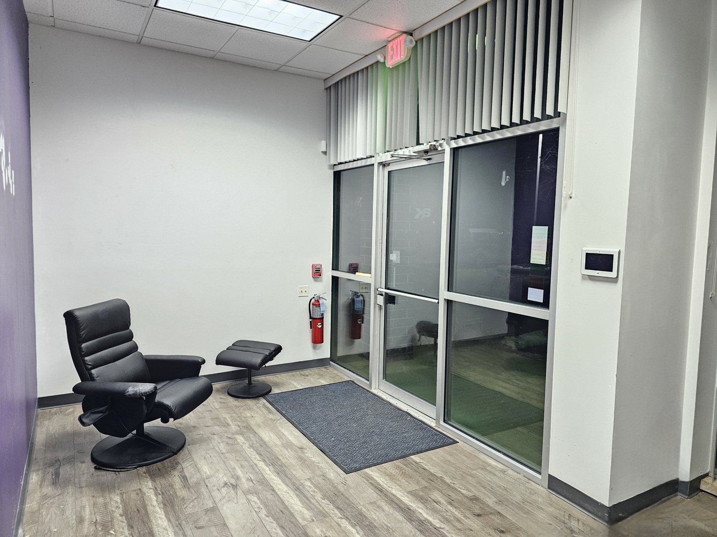 520 QUAIL HOLLOW Drive #500, Wheeling, IL 60090