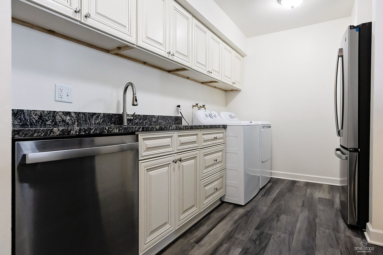 1387 S Glen Circle #D, Aurora, IL 60506