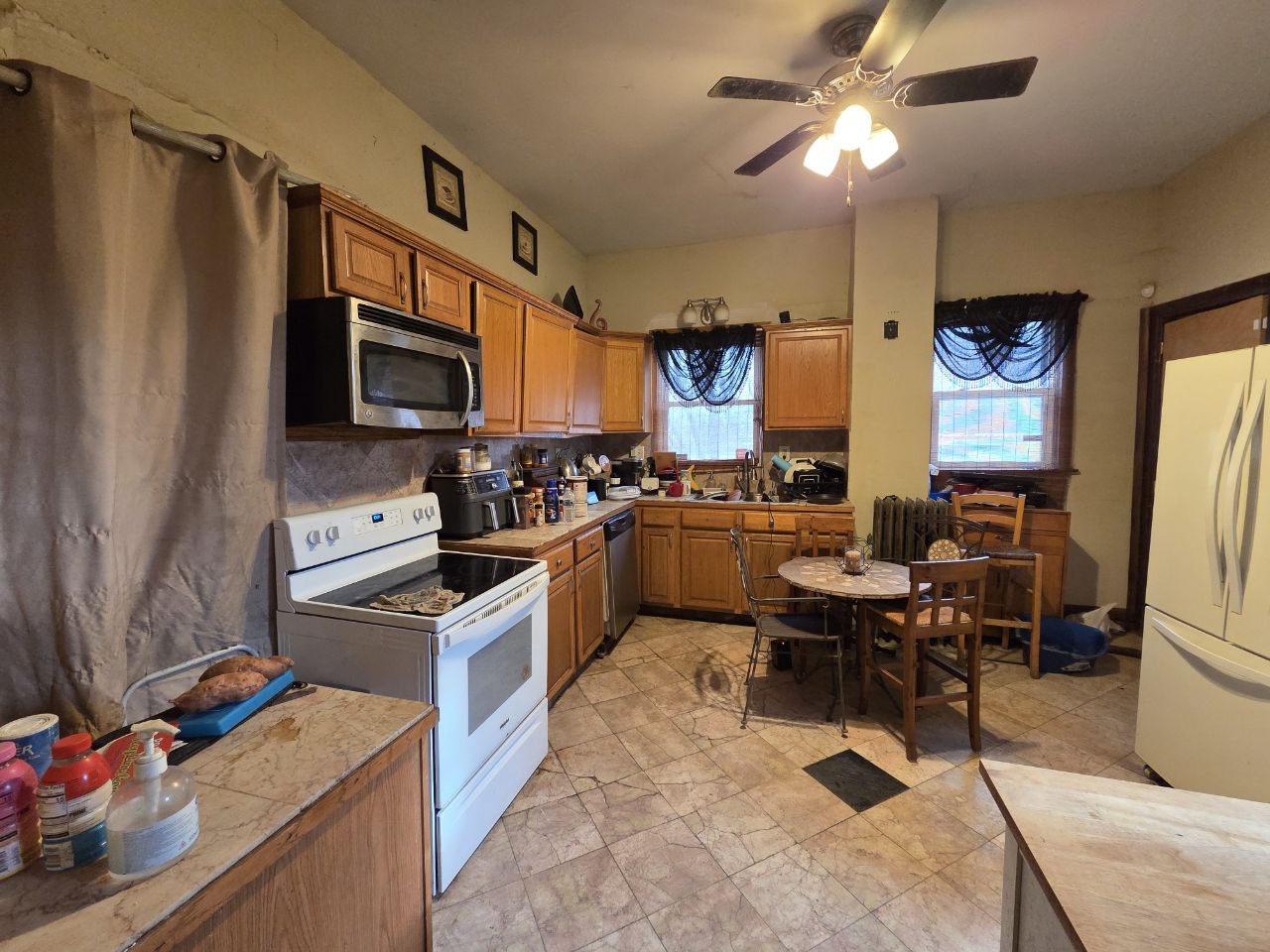 14131 Lincoln Avenue, Dolton, IL 60419