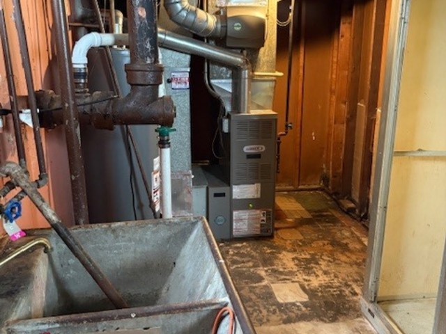 12816 S Laflin Street, Calumet Park, IL 60827