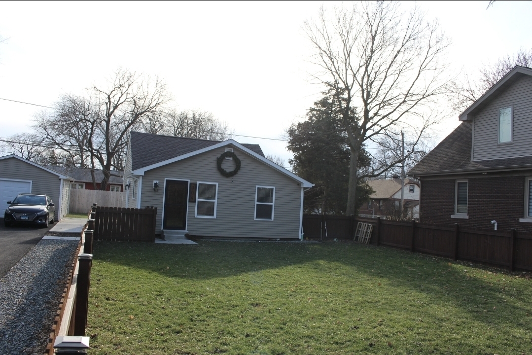 304 Dell Park Avenue, Lockport, IL 60441