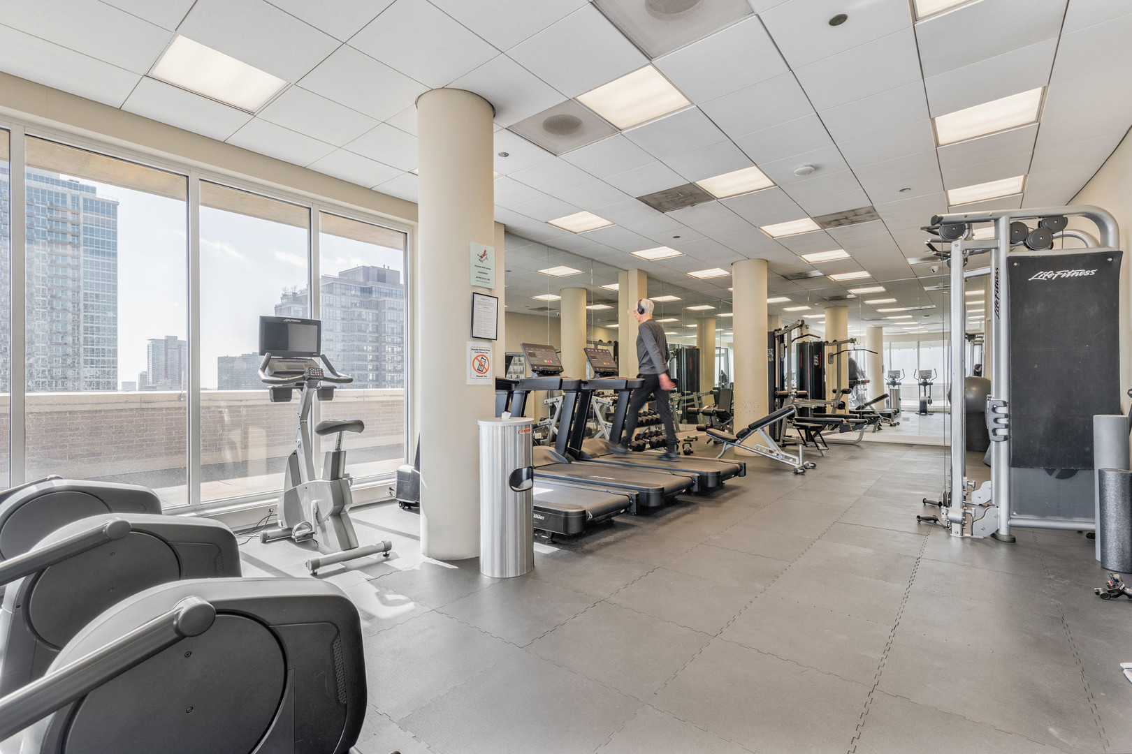 1515 S Prairie Avenue #1010, Chicago, IL 60605