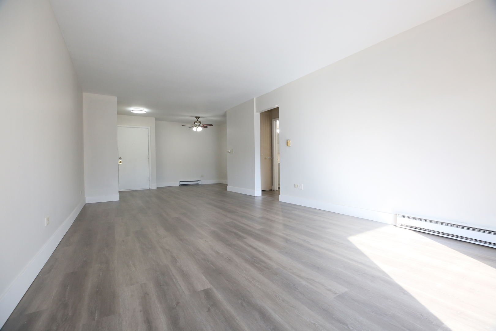 832 E OLD WILLOW Road #105, Prospect Heights, IL 60070