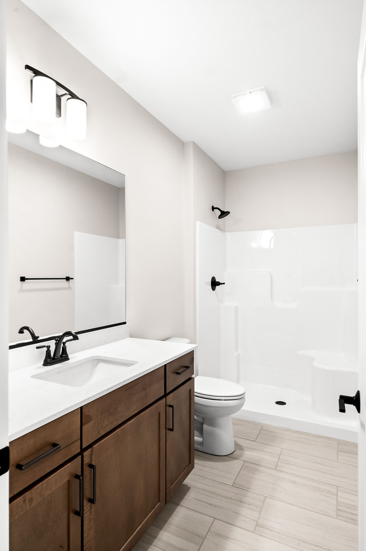 5211 Castlebar Drive, Bloomington, IL 61705