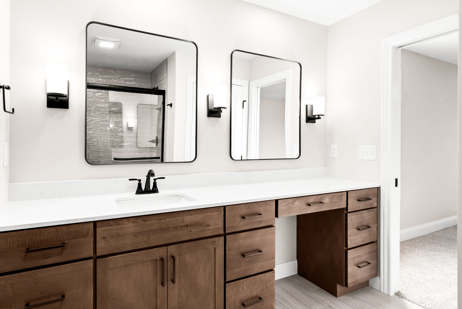 5211 Castlebar Drive, Bloomington, IL 61705