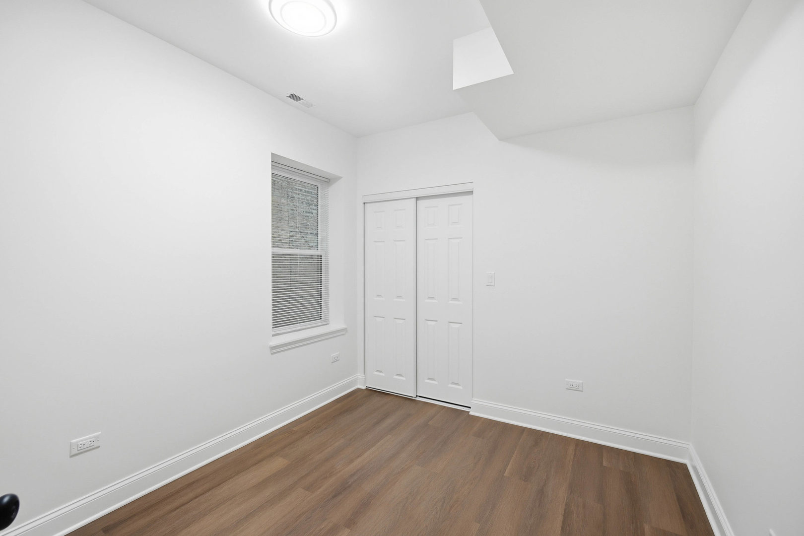 1942 Elmwood Avenue #GF, Berwyn, IL 60402