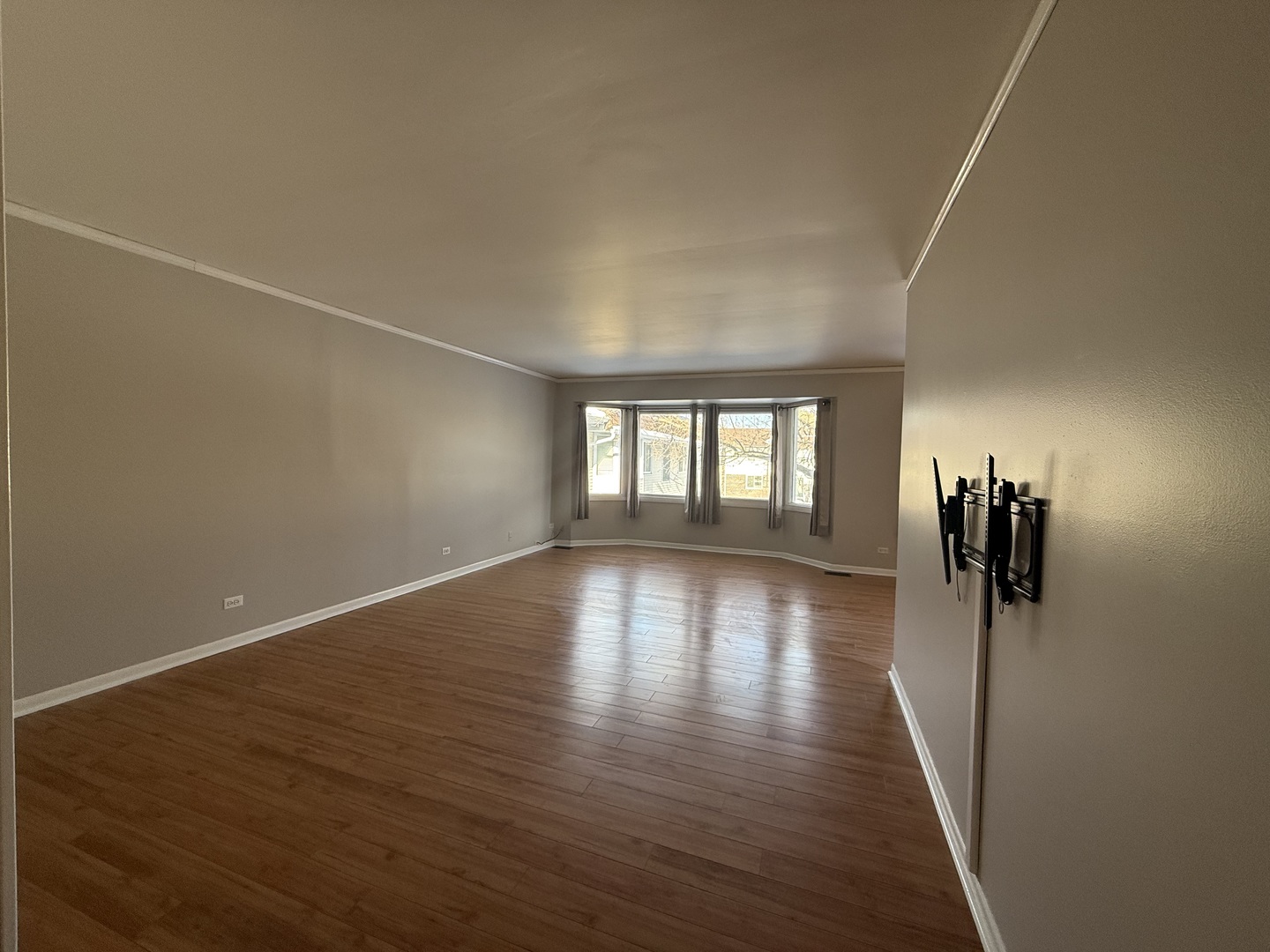 3108 Roberts Drive #5, Woodridge, IL 60517