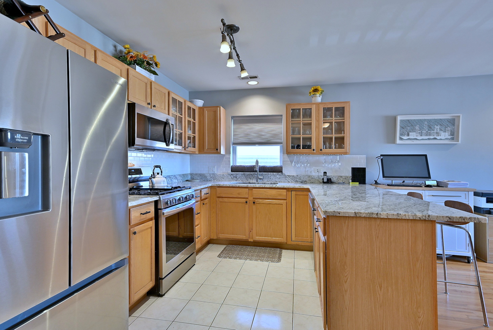 5709 W Lawrence Avenue #3W, Chicago, IL 60630