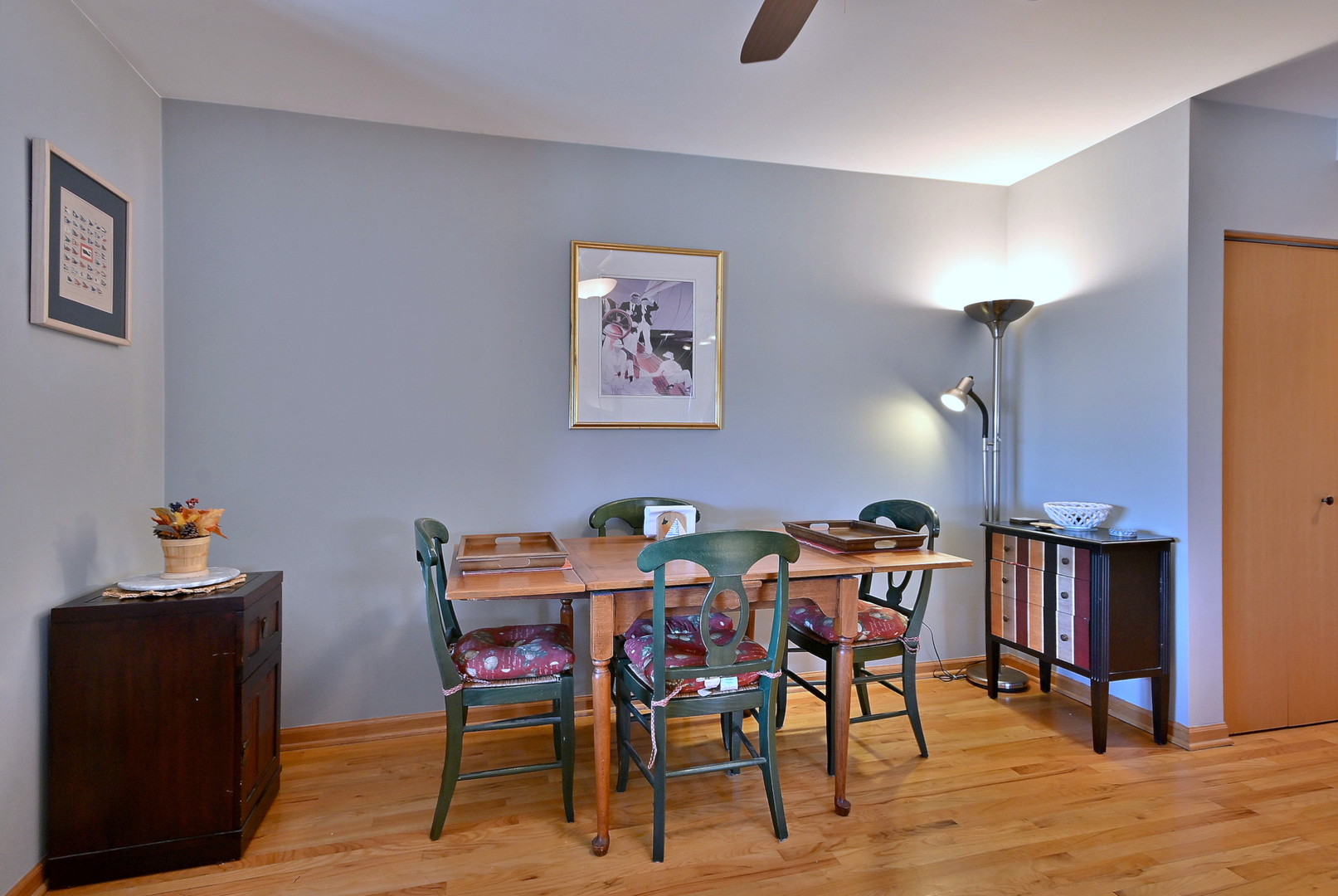 5709 W Lawrence Avenue #3W, Chicago, IL 60630