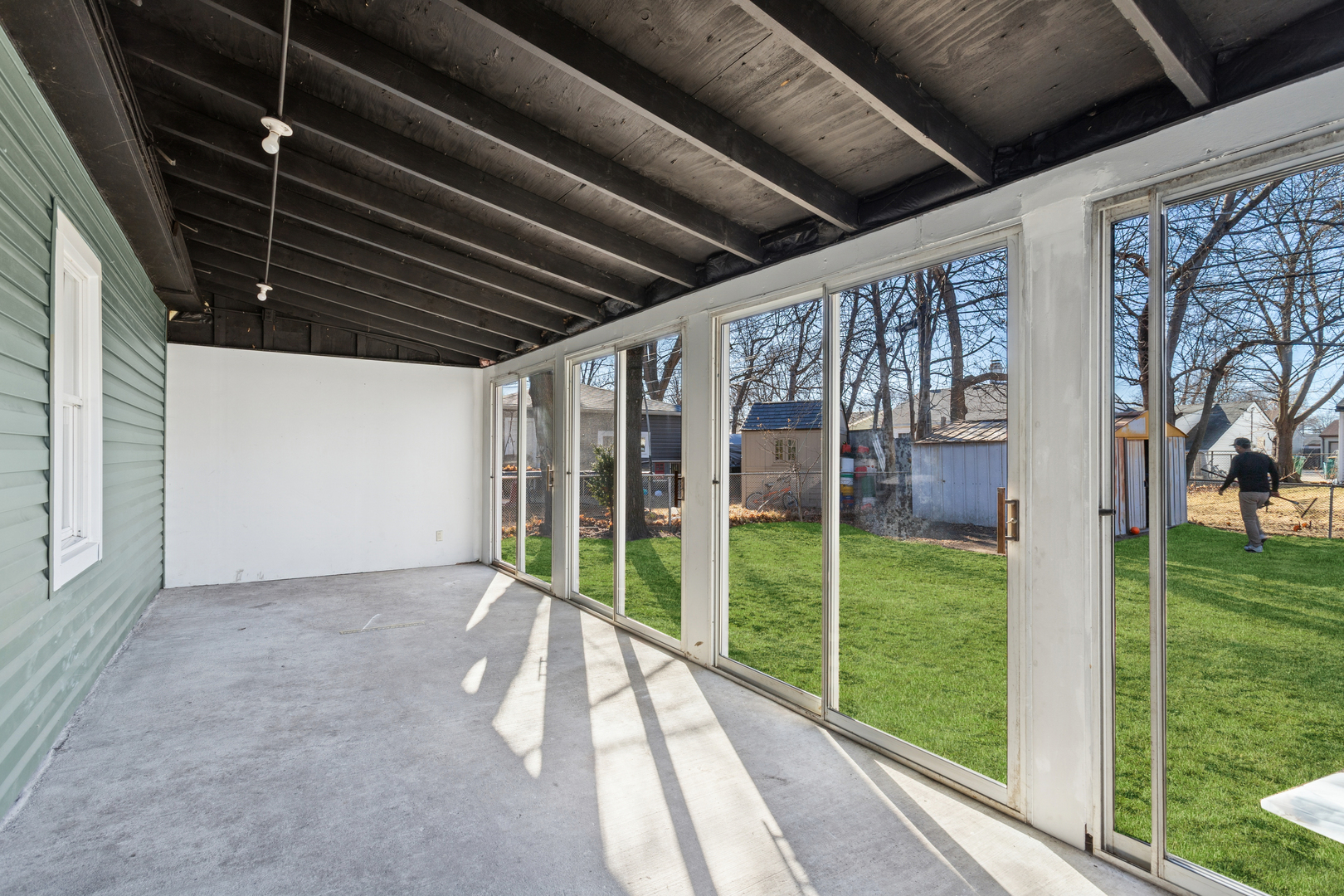 516 Dalhart Avenue, Romeoville, IL 60446