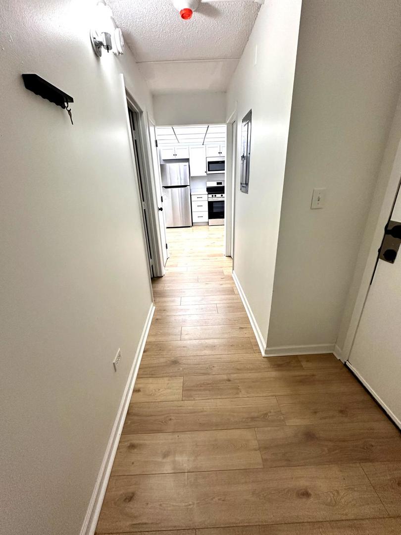 124 Klein Creek Court #D, Carol Stream, IL 60188