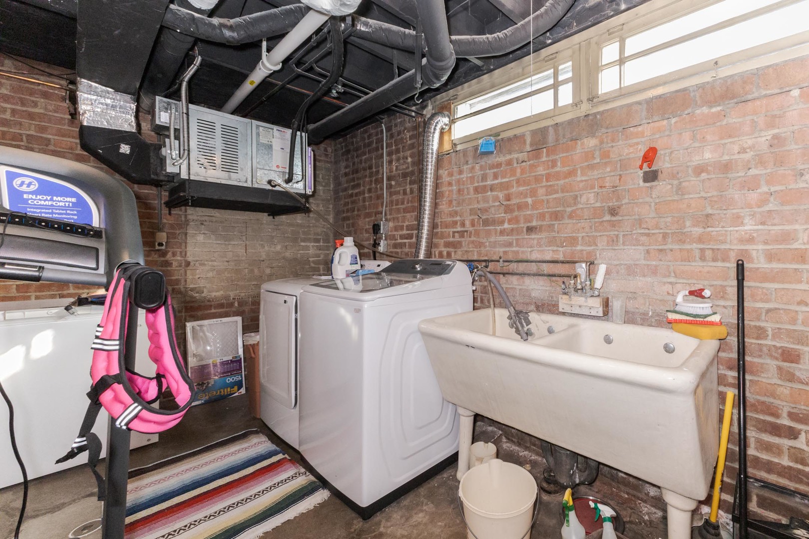 1926 E Oakland Avenue, Bloomington, IL 61701