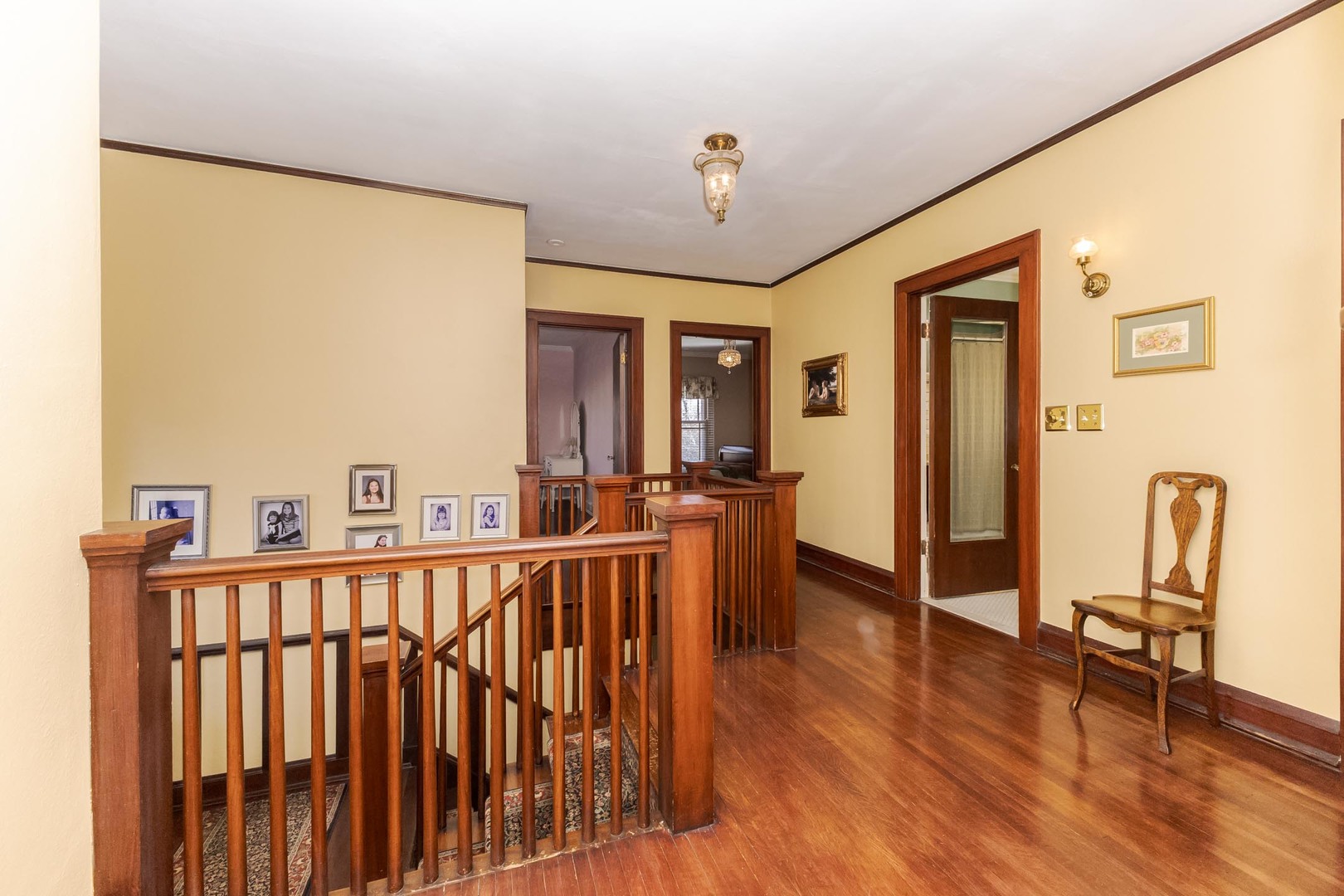 1926 E Oakland Avenue, Bloomington, IL 61701