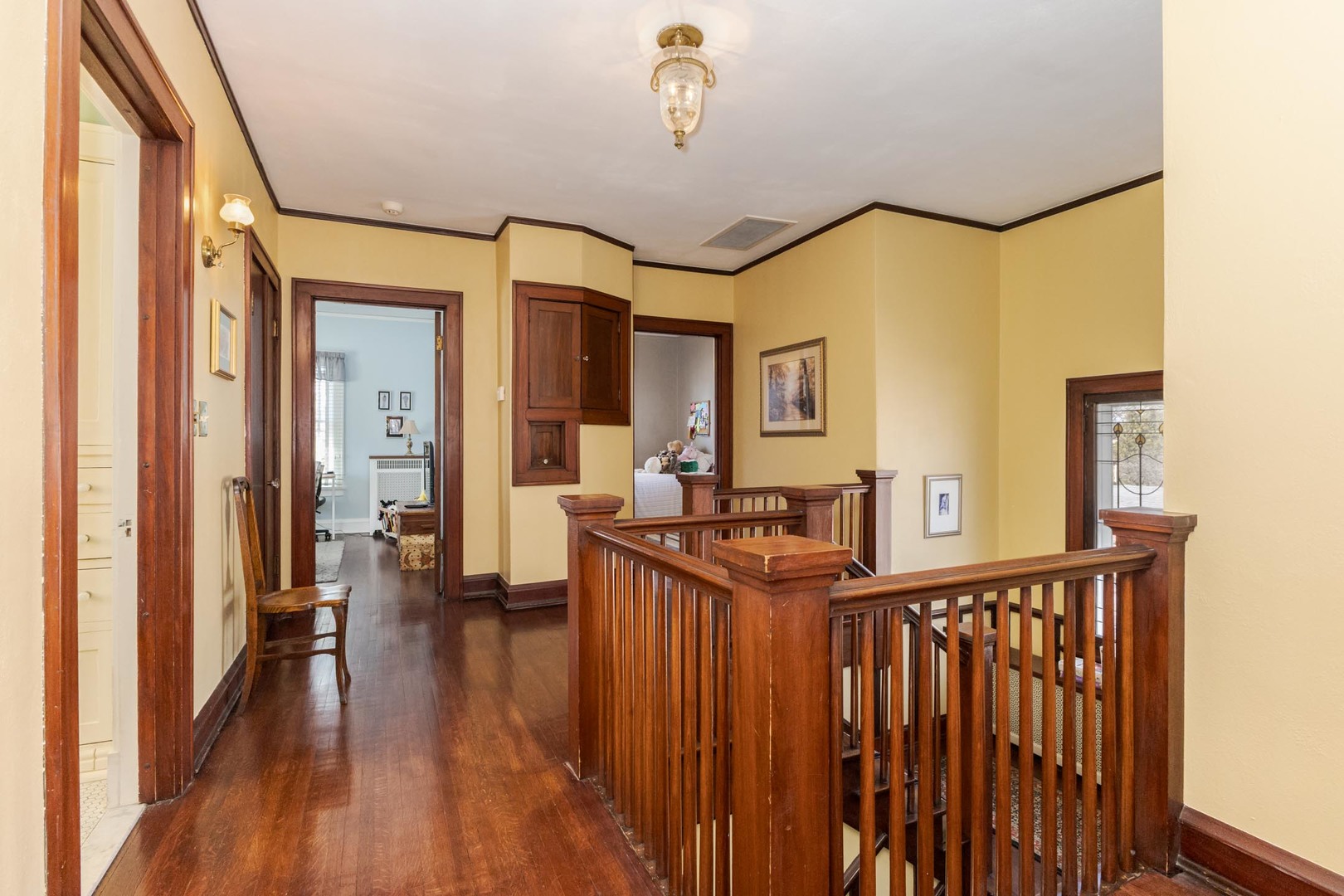 1926 E Oakland Avenue, Bloomington, IL 61701