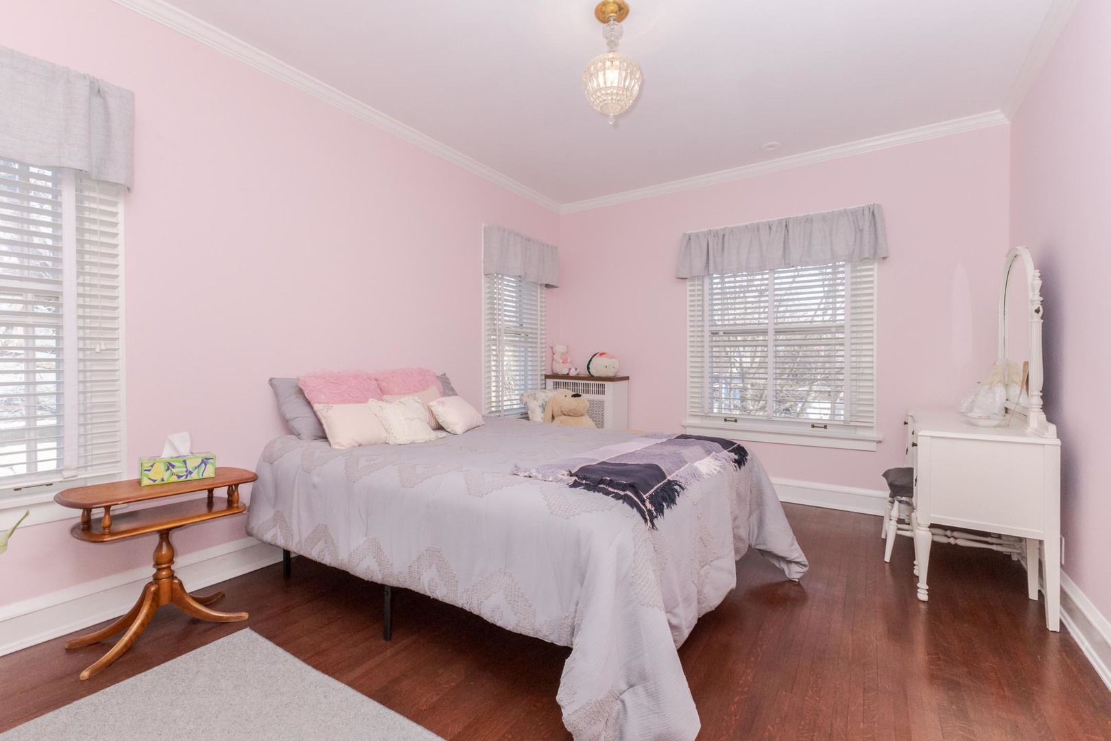 1926 E Oakland Avenue, Bloomington, IL 61701