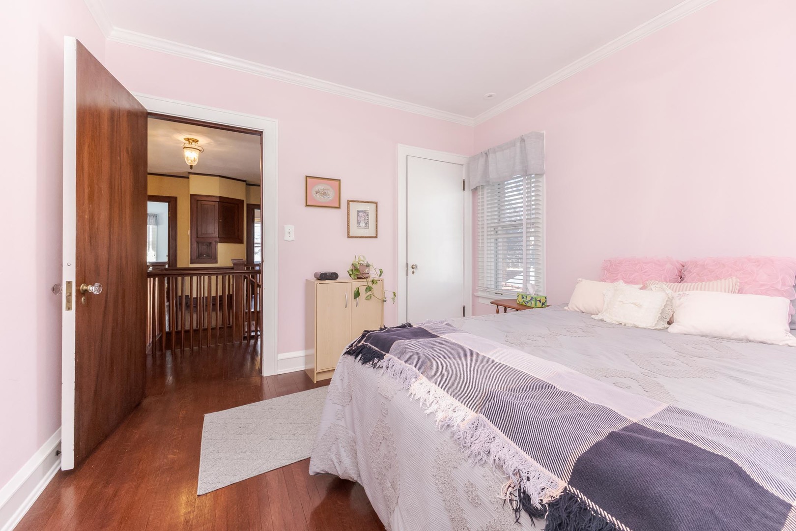 1926 E Oakland Avenue, Bloomington, IL 61701