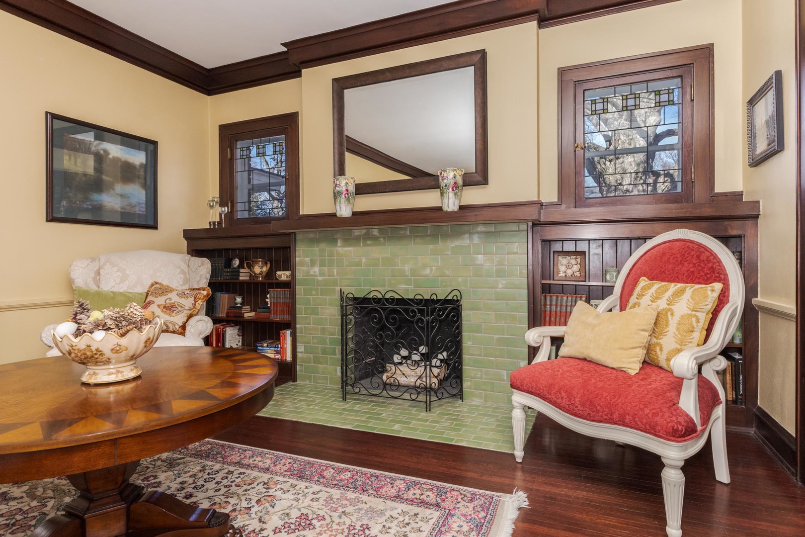 1926 E Oakland Avenue, Bloomington, IL 61701